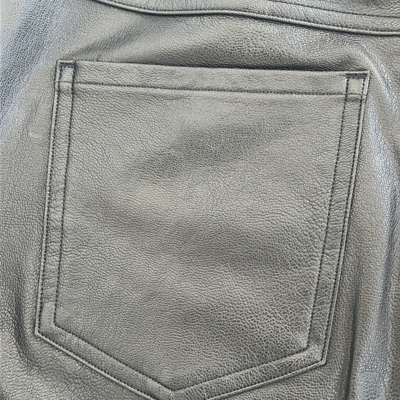 SPANXshape™ Faux Leather
Fleece Lined Leggings - Picture 4 of 6